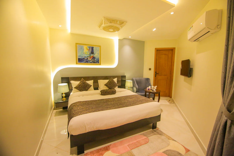 Executive Room